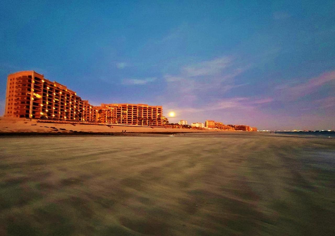 Right On The Beach! Rocky Point Condo Rental - 2 Bedroom Penthouse Beachfront Extérieur photo