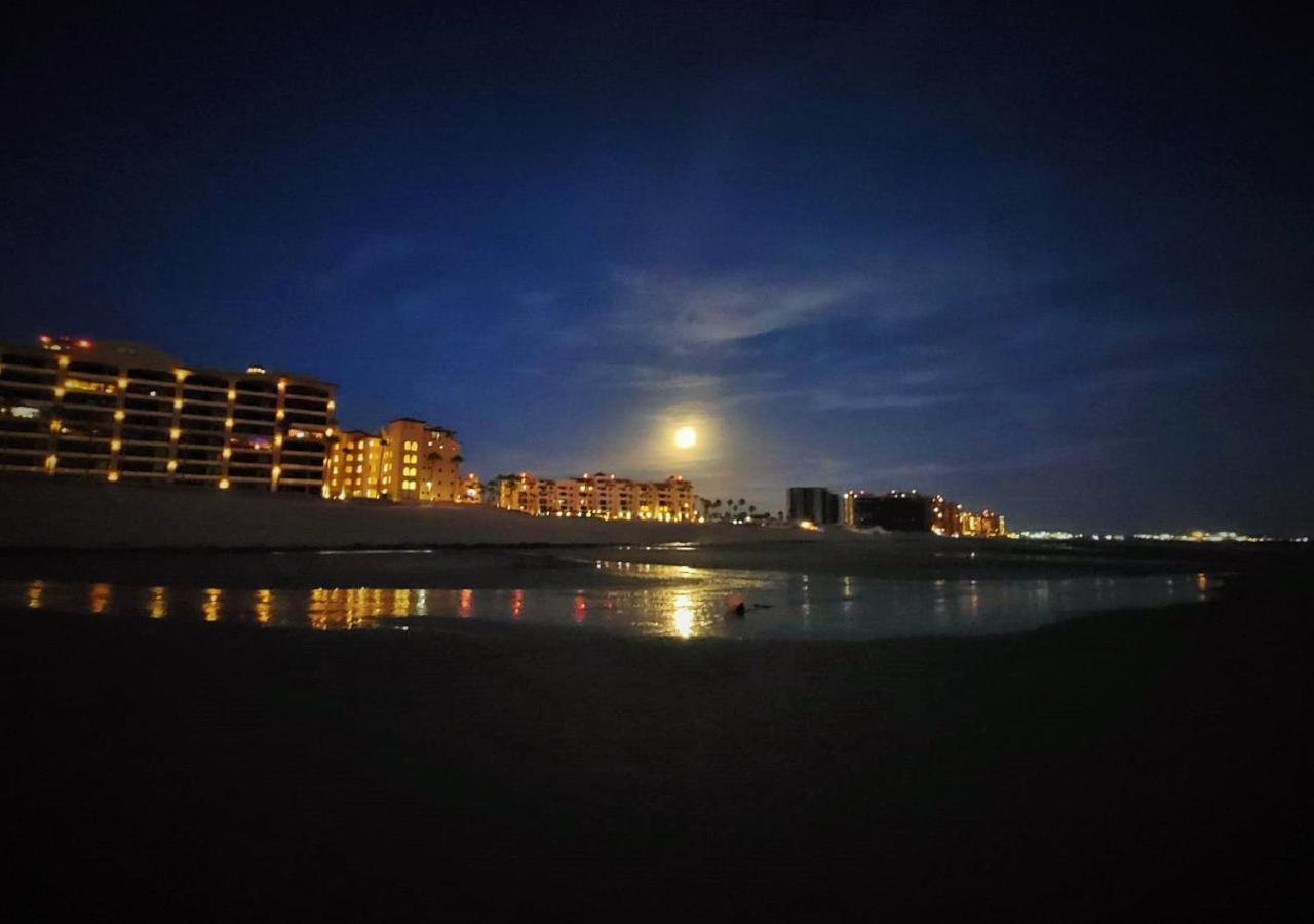Right On The Beach! Rocky Point Condo Rental - 2 Bedroom Penthouse Beachfront Extérieur photo